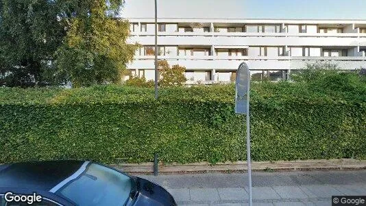 Lejligheder til salg i Charlottenlund - Foto fra Google Street View