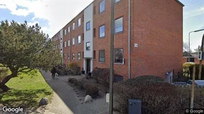 Lejligheder til salg i Dragør - Foto fra Google Street View Lejligheder til salg i Dragør - Foto fra Google Street View