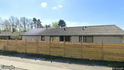 Lejligheder til salg i Karlslunde - Foto fra Google Street View Lejligheder til salg i Karlslunde - Foto fra Google Street View