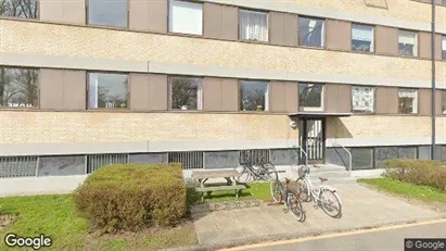 Lejligheder til salg i Køge - Foto fra Google Street View Lejligheder til salg i Køge - Foto fra Google Street View