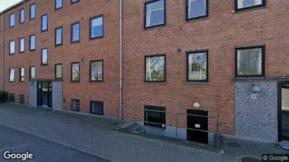 Lejligheder til salg i Kastrup - Foto fra Google Street View Lejligheder til salg i Kastrup - Foto fra Google Street View