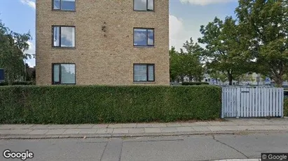 Lejligheder til salg i Kastrup - Foto fra Google Street View Lejligheder til salg i Kastrup - Foto fra Google Street View