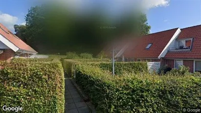 Lejligheder til salg i Odder - Foto fra Google Street View Lejligheder til salg i Odder - Foto fra Google Street View