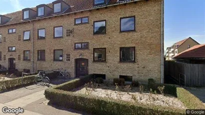 Lejligheder til salg i Kastrup - Foto fra Google Street View Lejligheder til salg i Kastrup - Foto fra Google Street View